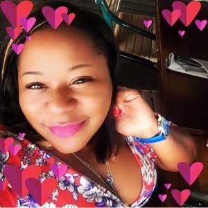 Meet your Posher, Casandra